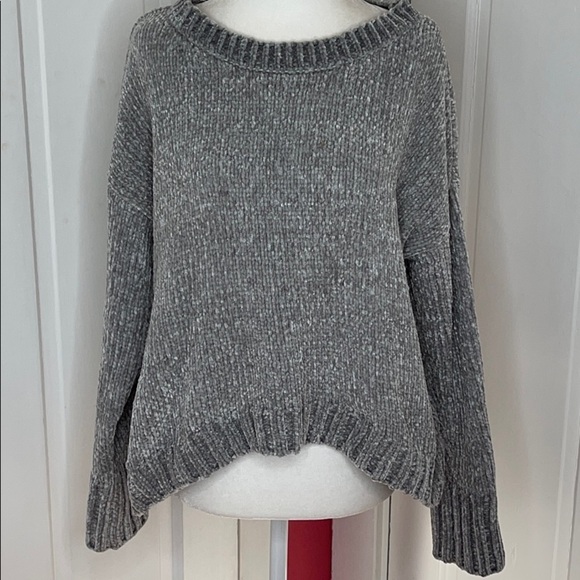 MARLED BY REUNITED CLOTHING•SWEATER - Picture 1 of 11